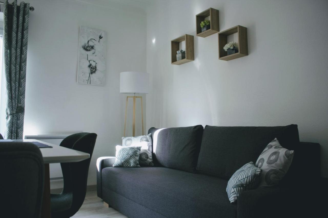 Charmant Appartement Au Coeur Des Gres D Annot Екстериор снимка